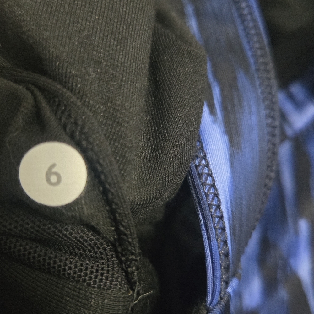 lululemon athletica Blue and Black Tank Top - Picture 3 of 4